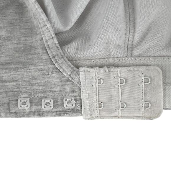 Champion Wire Free Sports Bra 38-40 Cup Size Unknown - Picture 9 of 15